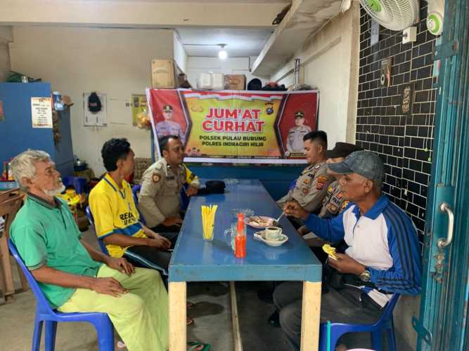Bhabinkamtibmas Polsek Pulau Burung Terima Aspirasi Masyarakat Melalui Program Jum’at Curhat