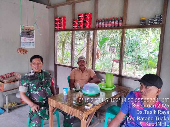 Babinsa Tasik Raya Jelang Ramadhan Perkuat Harkamtibmas