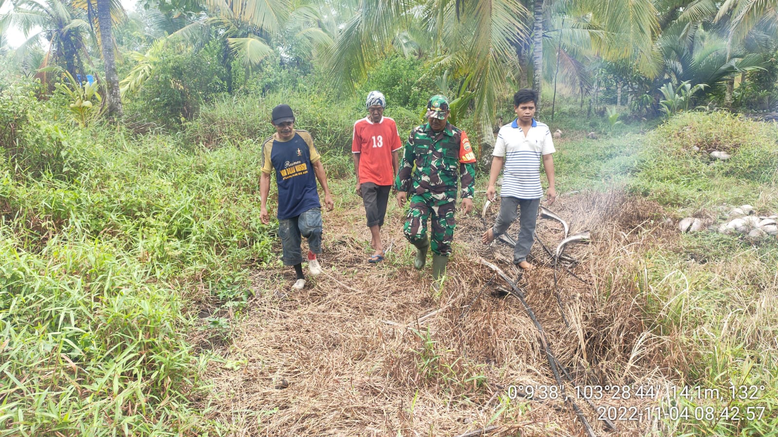 Serda Candra Bastian dalam Rutinitas Patroli Karhutlah