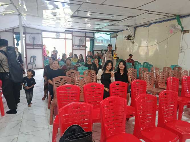 Polsek Pelangiran Amankan Ibadah Peringatan Wafat Yesus Kristus di Gereja Pouk Sion