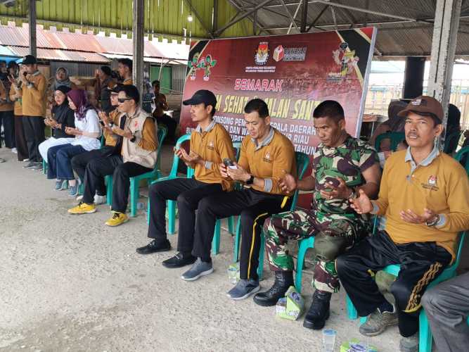 Semarak Senam Sehat dan Jalan Santai dalam rangka Menyongsong mensukseskan Pilkada Tahun 2024 bersama PPK di Desa Pulau Palas