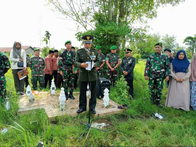 Kodim 0314/Inhil  Selenggarakan Upacara Pemakaman Secara Militer