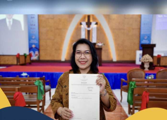 Terima Sertipikat Hak Milik untuk Gereja Kristen Pasundan, Ketua Umum Majelis Sinode GKP: Ini adalah Kado Natal bagi Jemaatnya