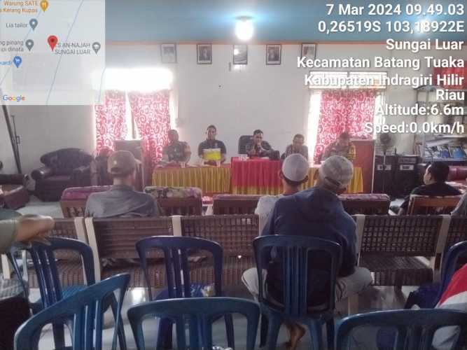 Babinsa Sungai Luar Melakukan Pembukaan Dialog Pembahasan Pembukaan Lahan