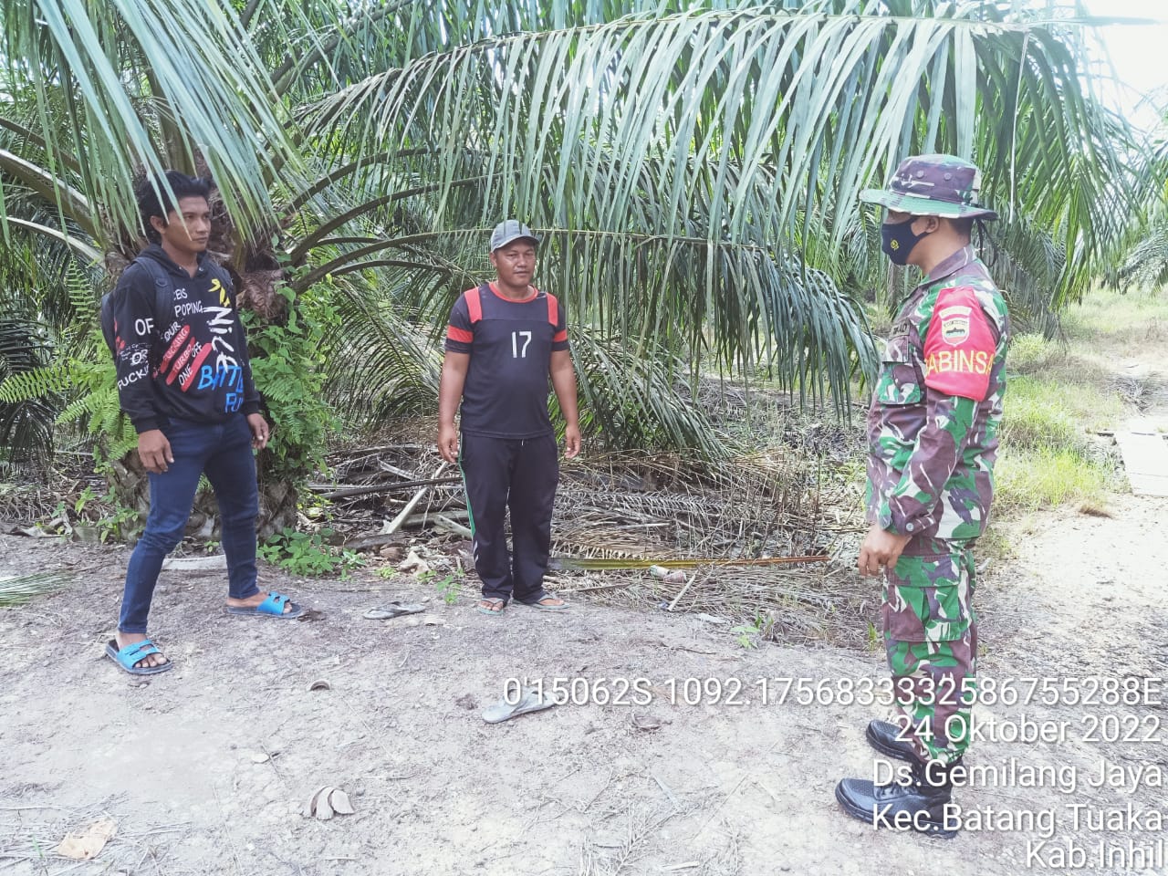 Kopda Sihabuddin Babinsa Koramil 12/Batang Tuaka Berlakukan Teknis Cegah Karhutlah