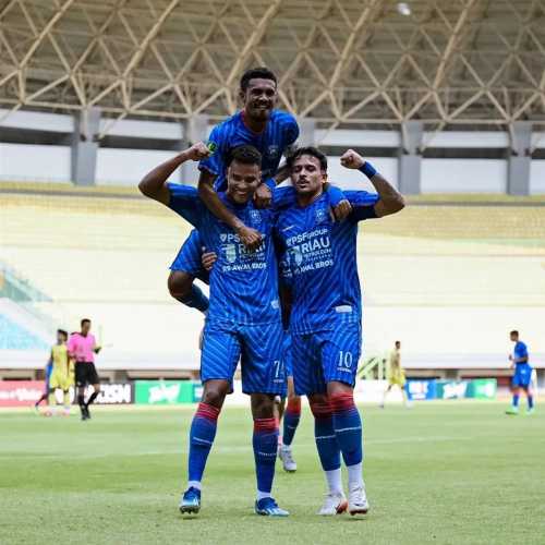 PSPS Pekanbaru Menggila, Hajar Sriwijaya FC 6-0 Tanpa Balas di Bekasi