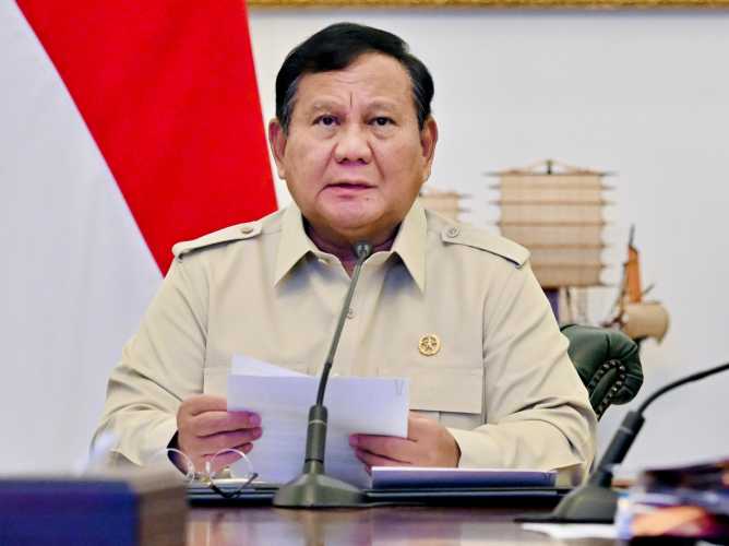 Presiden Prabowo Pantau Pemulihan Flores, Sekolah, Pasar hingga Aktivitas Warga Berangsur Normal