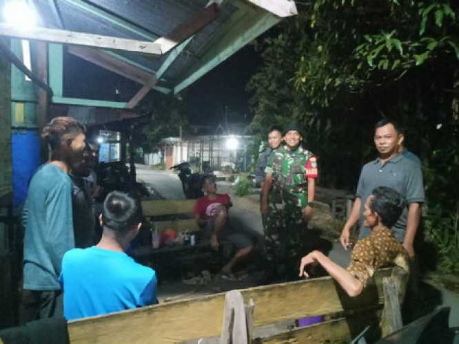 Patroli Ronda Malam, Pemdes Pulau Palas Perkuat Keamanan di Minggu Kedua Ramadhan 1447 H
