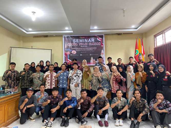 BEM Fakultas Hukum Unisi Sukses Selengarakan Seminar Karya Tulis Ilmiah Untuk Pemula