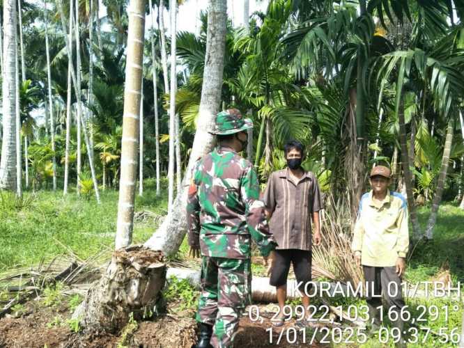 Babinsa Gelar Patroli Karhutla, Jaga kelangsungan Perkebunan