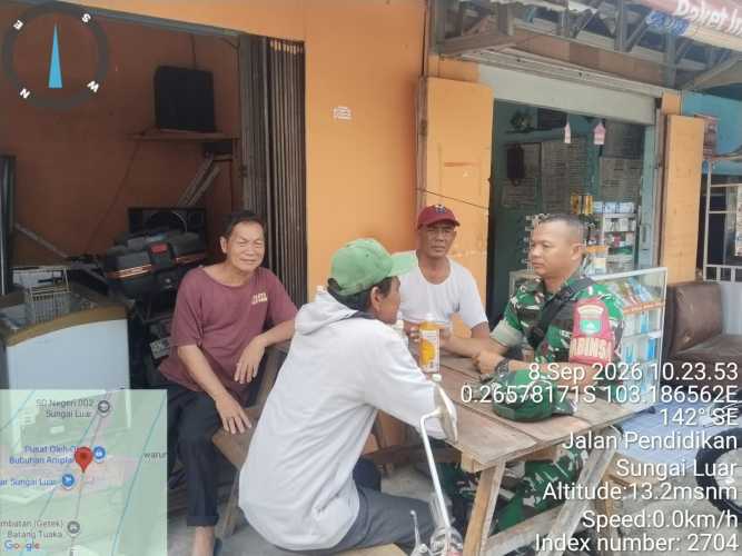 Babinsa Sungai Luar Galakkan Edukasi Pengelolaan Lahan Ramah Lingkungan di Musim Kemarau