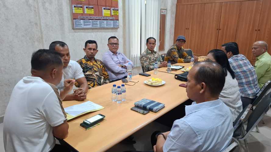 Bangun Sinergitas dan Persiapan Natal Oikumene 2025, Kasat Intelkam Polres Batu Bara Terima Audiensi DPC Asosiasi Pendeta Indonesia