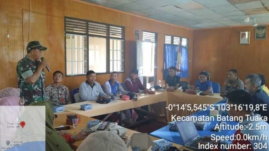 Sertu Januar Effendi Ikuti Rapat Evaluasi Persiapan Hari Proklamasi Kemerdekaan RI