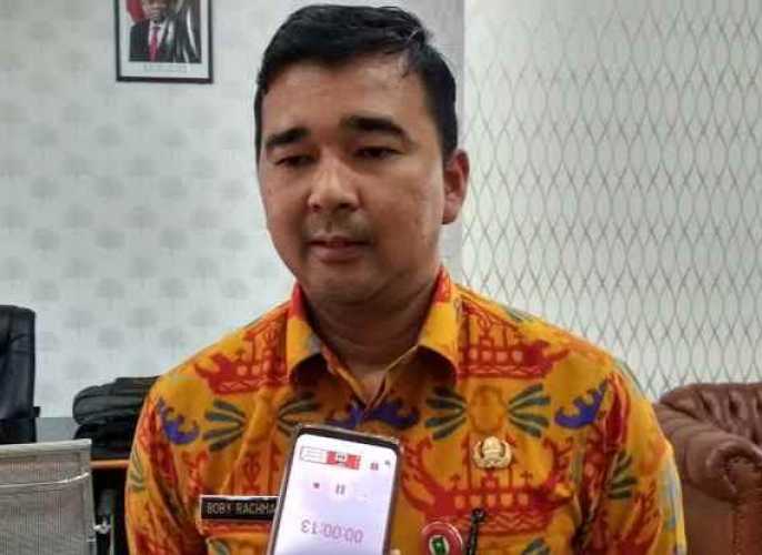 Disnaker Riau Ingatkan Perusahaan Penuhi Hak-hak Pekerja