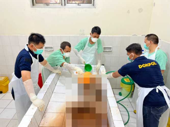 Tim DVI Polri Diterjunkan untuk Identifikasi Korban Longsor di Cibeunying, Majenang