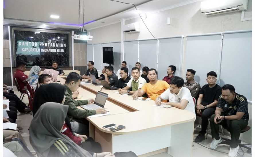 Kepala Kantor Pertanahan Inhil Pimpin Rapat Bahas Capaian Target Realisasi Kegiatan