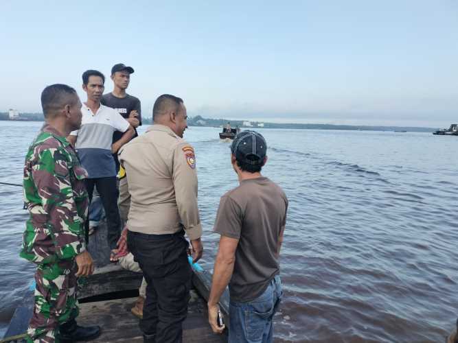 Hingga Kini Penumpang Kapal Terjatuh di Perairan Sungai Guntung Masih Dalam Tahap Pencarian
