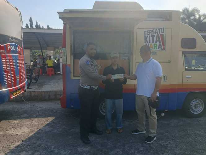 Satlantas Polres Batu Bara Gelar Pelayanan Perpanjangan SIM dan Pajak Kendaraan Bermotor di Tempat Keramaian