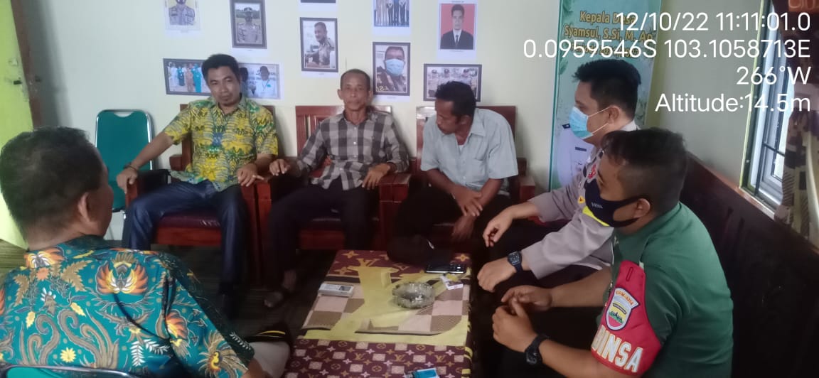 Serda Guntur Sempurna Babinsa Koramil 05/Gas Menyampaikan Rencana Program Kerja