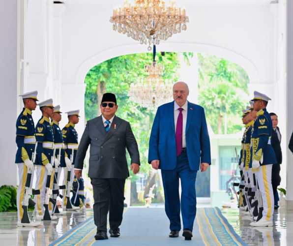 Presiden Prabowo Sambut Kunjungan Kenegaraan Presiden Belarus Aleksandr Lukashenko di Istana Merdeka