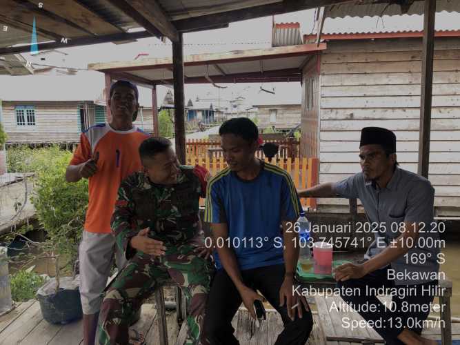 Babinsa Membangun Kepercayaan Warga lewat Komsos Terpadu
