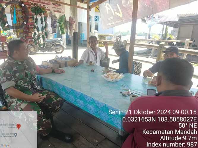 Babinsa Bolak Raya Jaga Kerukunan di Tengah Situasi Pilkada