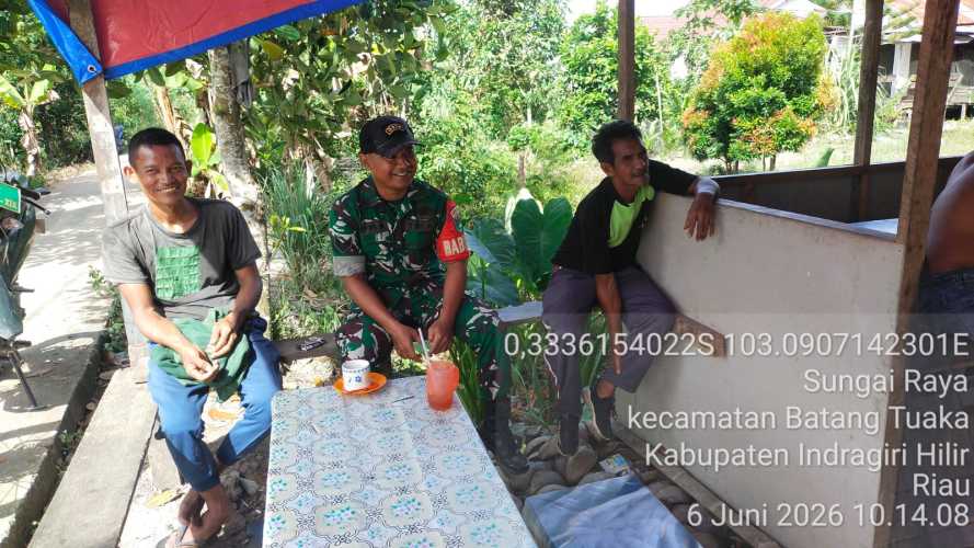 Babinsa Sungai Raya Rangkul Tokoh Masyarakat, Perkuat Keamanan Jelang Milad Inhil ke-61