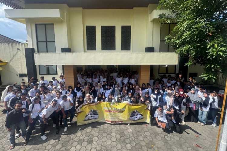 138 Mahasiswa Riau Nikmati Bus dan Makan Gratis Menuju Kampung Halaman