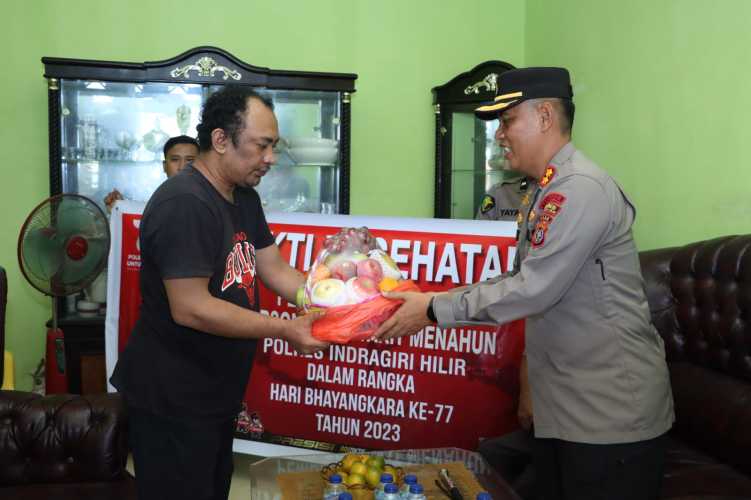 Kapolres Indragiri Hilir AKBP Norhayat Memimpin Langsung Kegiatan Bakti Kesehatan