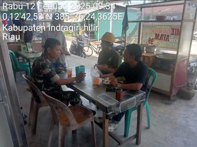 Babinsa Ringin Jaya Mengajak Masyarakat Jaga Kebersihan dan Keamanan