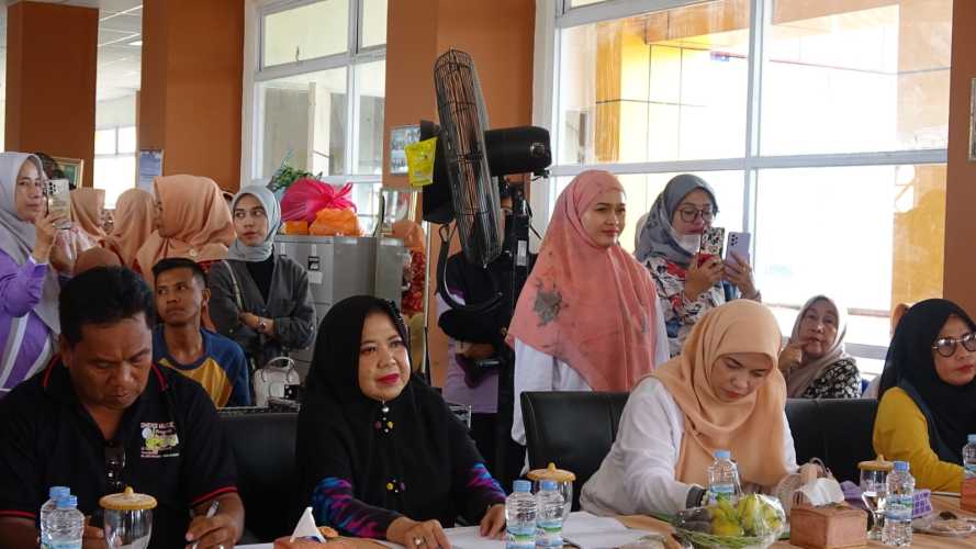 Semarak HUT ke-25, DWP Kabupaten Inhil Gelar Beragam Lomba dan Senam Bersama