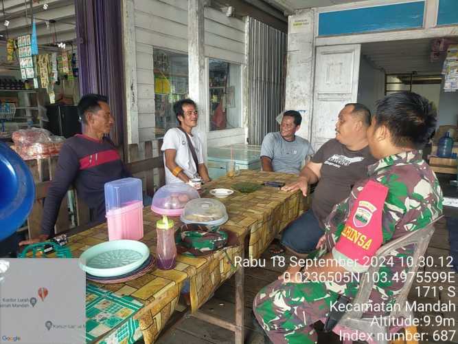 Babinsa Bolak Raya Ajak Warga Ciptakan Pemilu Damai