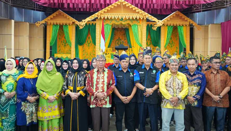 Disaksikan Bupati HM.Wardan, PD KBB dan PD IWABBRI Inhil Periode 2023-2027 di Lantik Dato' Natawarga Laksana H.Syamsuddin Uti.