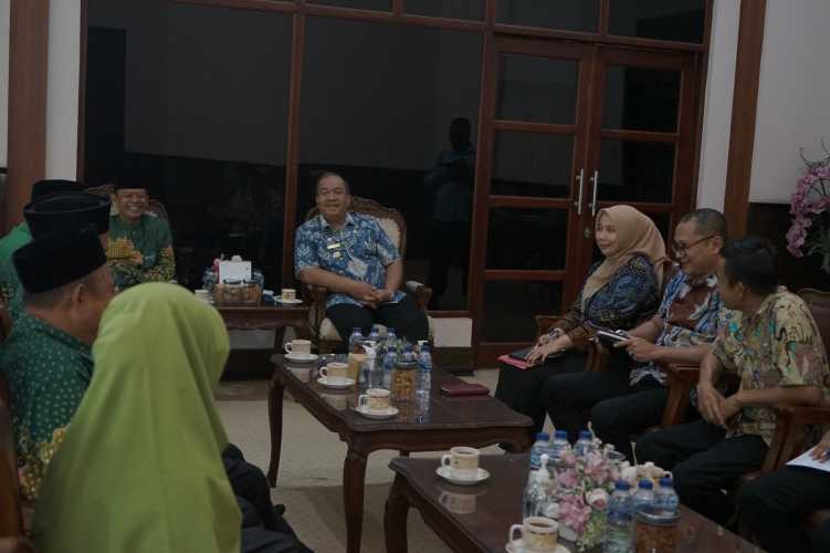 Dihadapan Bupati Asahan, PC NU Menyatakan Siap Dukung Pendirian Sekolah Rakyat