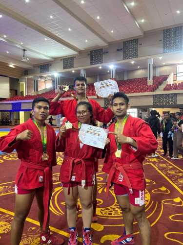 Tim Sambo Riau Raih Juara Umum dengan Koleksi 9 Medali di Kejurnas Padang