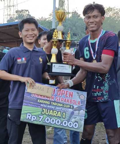 Semifinal dan Final Turnamen Sepakbola Karang Taruna Cup 1 Mukti Tama Desa Bayas Jaya Berakhir Meriah