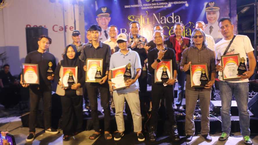 Galeri Bupati Inhil Hadiri Silaturahmi Musisi Inhil 2025