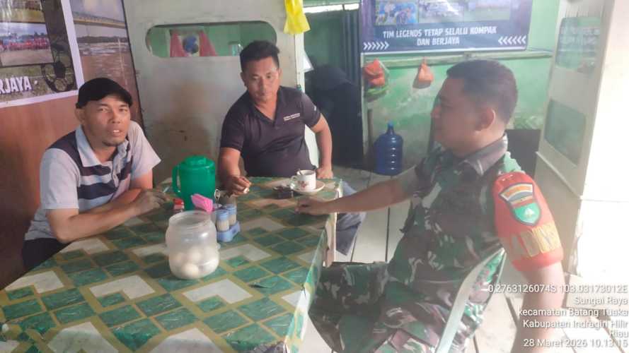 Babinsa Sungai Raya Rangkul Tokoh Pemuda Bentengi Diri dari Perbuatan Tercela