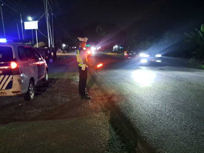 Polres Batu Bara Gelar Patroli Blue Light Antisipasi Gangguan Kamseltibcar lantas