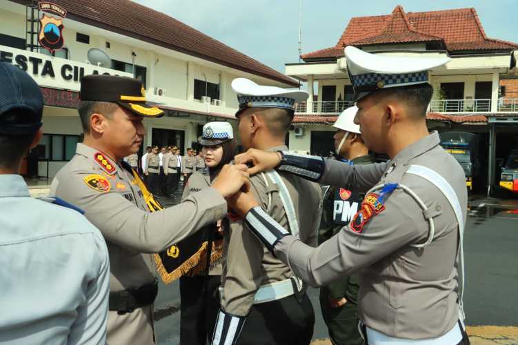 Polresta Cilacap Gelar Apel Operasi Zebra Candi 2024