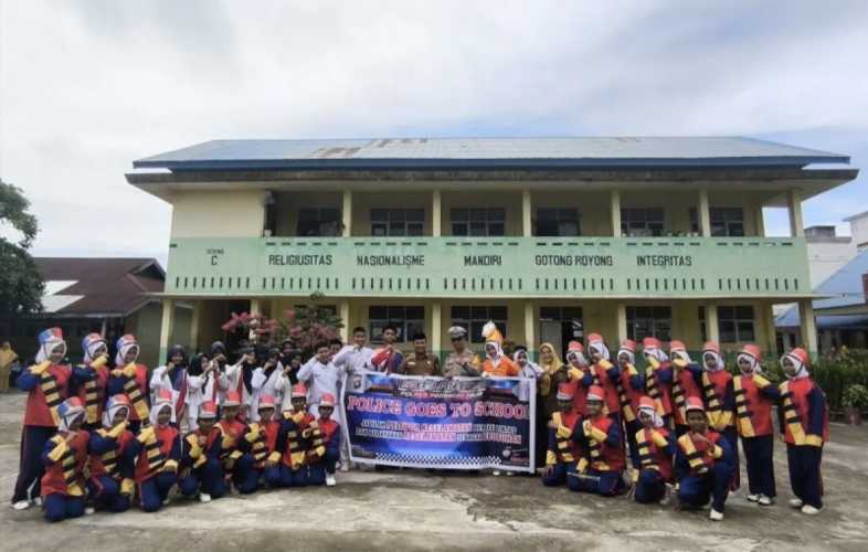 Satlantas Polres Inhil Goes To School