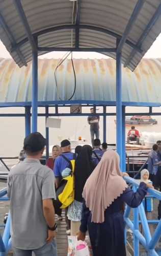 Senin Pagi, Terminal Penumpang Pelindo Tembilahan Layani Keberangkatan Speedboat ke Tj. Balai