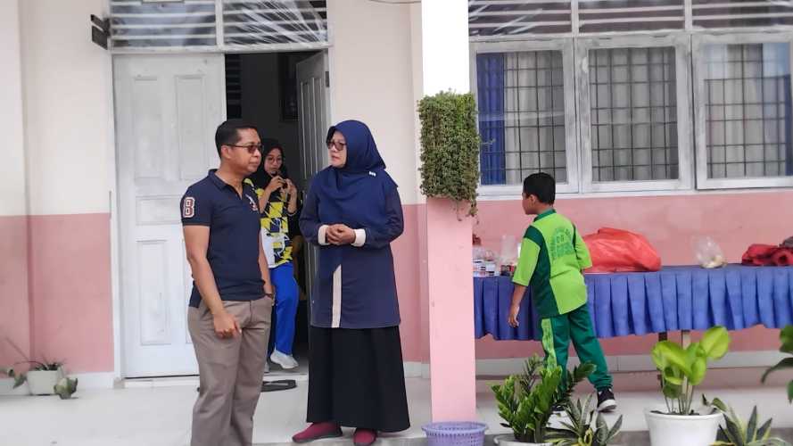Wabup Rokan Hilir Sidak ke SDN 010 Ujung Tanjung, Temukan Guru PPPK Tak Pernah Masuk Kerja Namun Tetap Terima Gaji