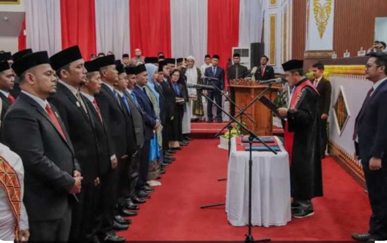 DPRD Kota Pekanbaru Gelar Rapat Paripurna Pengucapan Sumpah Anggota DPRD Kota Pekanbaru Periode 2024-2029
