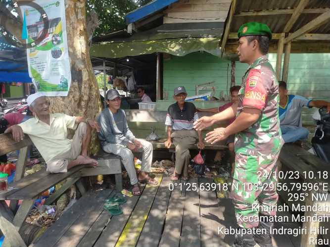 Babinsa Mengaplikasikan Kehidupan Berbhineka Tunggal Ika di Tengah Masyarakat