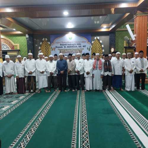 Bupati Indragiri Hilir Lantik Pengurus Masjid Besar Jamik Pulau Kijang