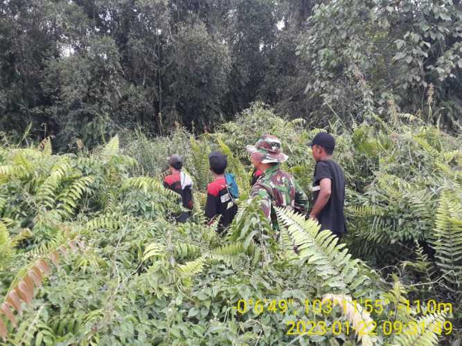 Serma Sasmito Lakukan Patroli Pengawasan Karhutlah