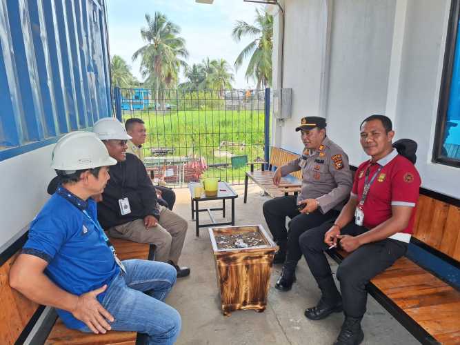 Kapolsek Pulau Burung Lakukan Sosialisasi Kamtibmas Kepada Pihak Perusahaan