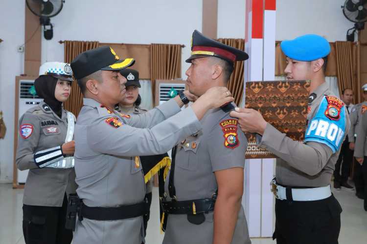 Kapolres Inhil Resmi Melantik Kapolsek Gaung Anak Serka