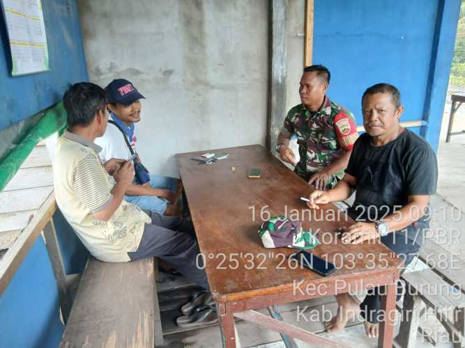 Babinsa Pulau Burung Mengukir Harmoni dan Kebersamaan